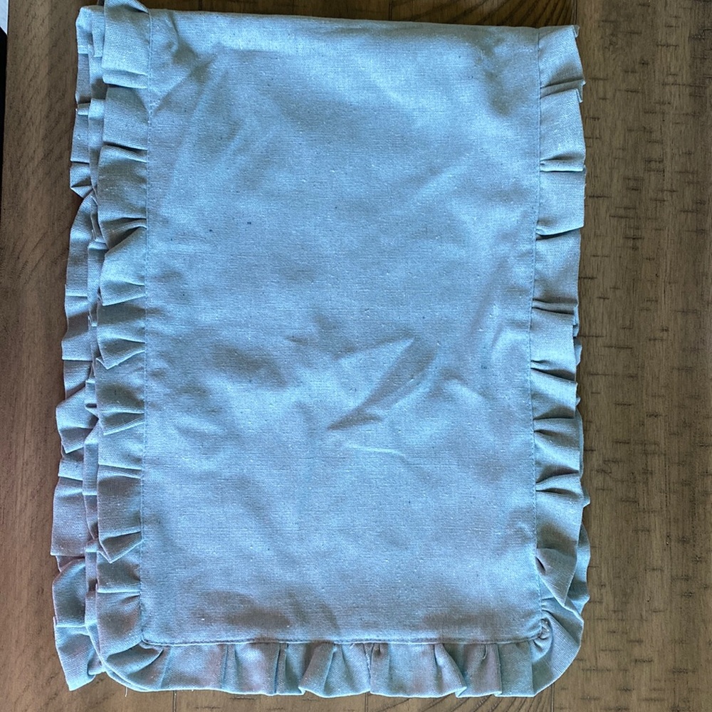 Table runner